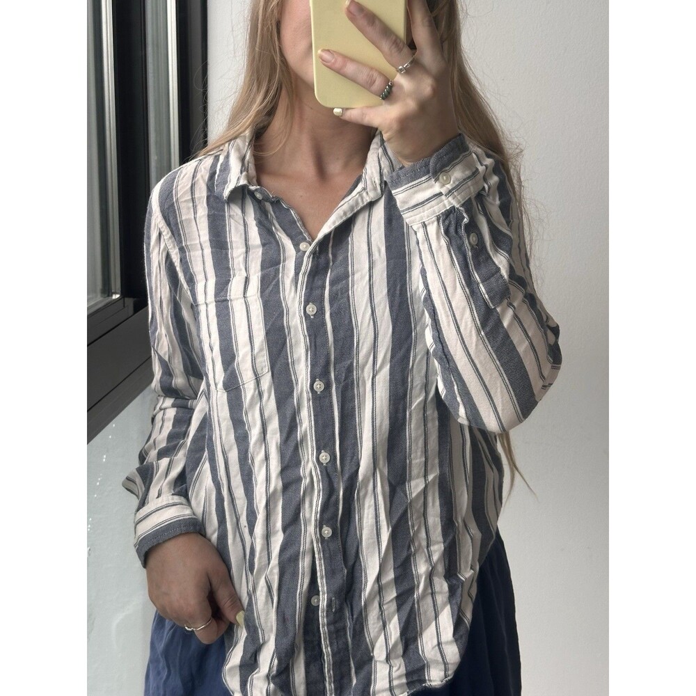 Lucky Brand Blue & White Striped Collared Button-Up Long Sleeve Shirt S
